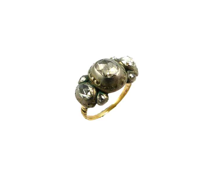 17th century three stone rose diamond cluster ring